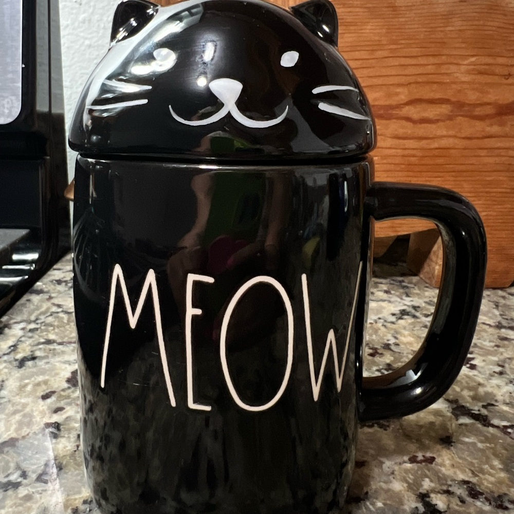 Rae Dunn Black Cat Mug with Lid